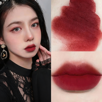 Velvet Lip Mud Minerale Sample Formaat Matte Finish Zachte Mousse Textuur Twee-in-één Formule Langdurige werking