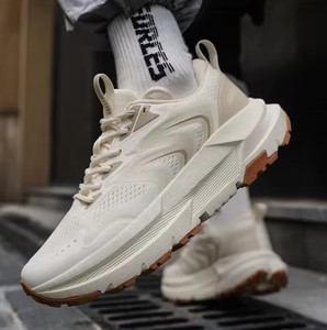 Zapatillas deportivas con cordones para hombre, con malla transpirable, suelas suaves y diseño elegante, perfectas para uso casual y para correr en 2026 - Product Image 3