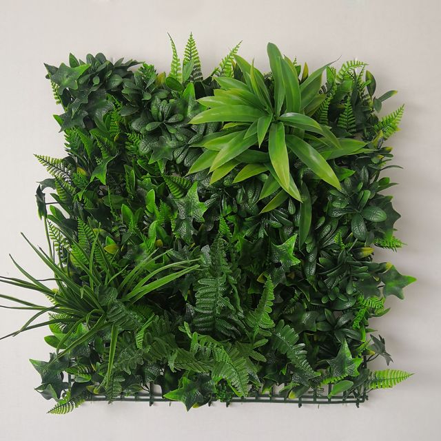 001H Anti-UV Green PE Plastic Artificial Boxwood Hedge Topiary Turf Grass 3D Modeling 5-Year UV Protection for Wall Decoration