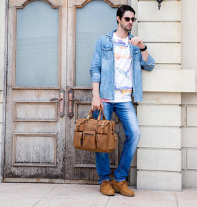 Sacoche pour ordinateur portable en cuir de vache véritable pour hommes, sac à main de voyage d'affaires grande capacité, sac à bandoulière décontracté et élégant - Product Image 3