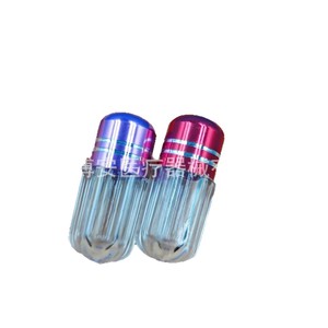 Flacon capsule en acrylique transparent de 13 mm de diamètre avec bouchon métallique coloré pour emballage médical et cosmétique - Product Image 2