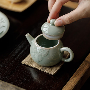 Guanlan Ceramic Relief Small Teapot Banana Moon Color With Lid Round Shape Kung Fu <b>Tea</b> <b>Set</b> Porcelain Household Teapot - Product Image 2
