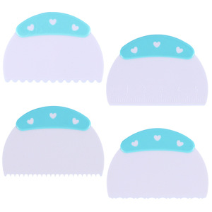 Outils à gâteaux en plastique 4-en-1 Spatule à pâtisserie Couteau à découper Crème Lissante Fondant Outil avec motif de fleurs Décoration - Product Image 2