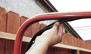 <strong>Car</strong> Window EPDM Rubber Seal <strong>Strip</strong> Flocked Sea Glass Run Channel Customizable <strong>Weather</strong> Sealing <strong>Strip</strong>