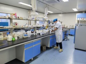 Crème réparatrice de la peau médicale OEM/ODM avec acide hyaluronique et glycérine pour le soin de la peau endommagée, ensemble de crème pour le visage pour l'acné - Product Image 6