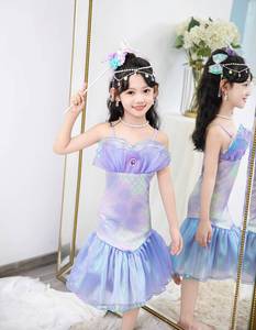 Robe sirène Ariel pour enfants, design queue de poisson, costume d'Halloween, tenue de bal, fabriquée avec un nouveau tissu - Product Image 4