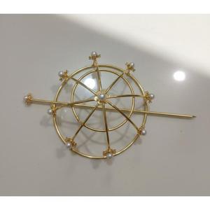 Jaula para Moño de Pelo con Perlas Doradas |   Funda para Novia |   Joyería Elegante |   Accesorio para el Cabello para Bodas y Fiestas - Product Image 4