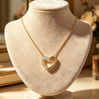Colliers de mode, Collier de mariage, Bijoux fantaisie, Collier statement plaqué or 18 carats, Pendentif cœur pour femme, Colliers à fine chaîne