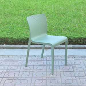 Silla de Plástico Moldeado Sólido con Respaldo Alto, Apilable, para Eventos, Bodas y Fiestas - Product Image 4