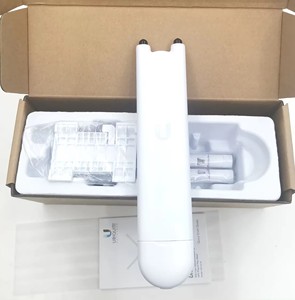 Points d'<span class=keywords><strong>accès</strong></span> sans fil d'entreprise extérieurs UAP-<span class=keywords><strong>AC</strong></span>-M-<span class=keywords><strong>PRO</strong></span> Ubnt <span class=keywords><strong>UniFi</strong></span> 1750 Mbps 802.11ac édition améliorée double bande 2,4 G et 5 G - Product Image 2