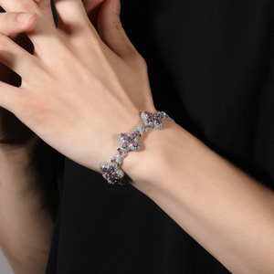 Pulsera de Lujo con Diseño de Trébol de Cuatro Hojas Infinito, con Circonitas 5A de Colores, Estilo Hip Hop, para Hombre y Mujer - Product Image 2