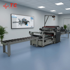 Machine de laminage de <span class=keywords><strong>profil</strong></span>és WPC à moteur, largeur 900 mm, facile à utiliser, avec écran tactile PCL <span class=keywords><strong>pour</strong></span> une utilisation polyvalente - Product Image 1