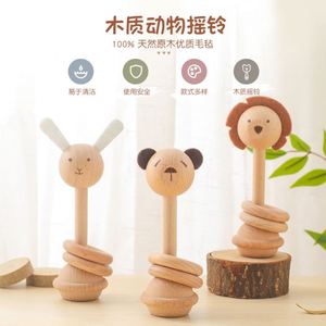 Jouet de dentition Montessori parfait pour nouveau-né, fait main en bois biologique, hochet pour bébé - Product Image 6