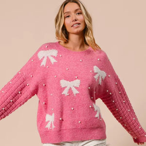 2025 Top de suéter de mujer con lazo texturizado personalizado para el Día de San Valentín con perlas - Product Image 1