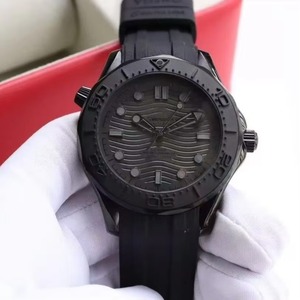 Montre de luxe vintage moderne à mouvement mécanique automatique pour homme, bracelet en caoutchouc noir, lunette en céramique, boîtier en acier inoxydable noir - Product Image 4