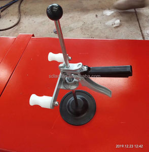 Chine Fournisseur <span class=keywords><strong>3d</strong></span> Machine d'alignement de roue d'<span class=keywords><strong>occasion</strong></span> Ensemble complet avec caméra et <span class=keywords><strong>cible</strong></span> - Product Image 4