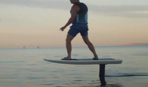 Hydrofoil électrique le plus vendu de SHARK pour le <span class=keywords><strong>surf</strong></span> à grande vitesse, avec une vitesse maximale allant jusqu'à 50 km/h sur de longues distances - Product Image 6
