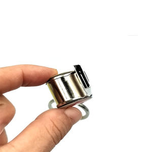 Llavero con silbato para aficionados al fútbol, España, Países Bajos, Francia, Croacia, árbitro, uso deportivo, metal, personalizable - Product Image 3