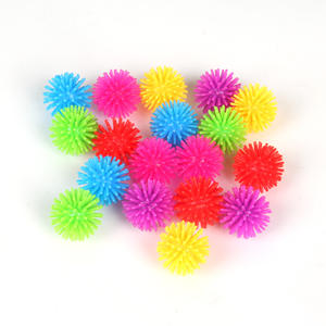 Giocattoli Antistress di Alta Qualità in TPR, Mini Palline Colorate a Forma di Bacche di Bayberry da 3cm per Bambini - Product Image 3