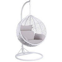 Chaise suspendue en rotin pour hôtels, villas et patios – Mobilier de jardin moderne à prix d'usine – Vente directe usine