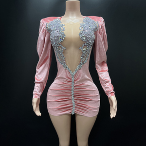 Novance Y4035 Produits Tendance 2024 Nouveautés Cadeaux Diamant <span class=keywords><strong>Robe</strong></span> De <span class=keywords><strong>Cocktail</strong></span> À Manches Longues Strass <span class=keywords><strong>Pas</strong></span> <span class=keywords><strong>Cher</strong></span> Vêtements Pour Femmes - Product Image 1