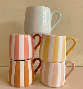 Tasse en céramique peinte à la main, esthétique, rayure bonbon, saison confortable, rose, pistache, jaune, terra, <span class=keywords><strong>beige</strong></span>, ombre de crème glacée - Product Image 1