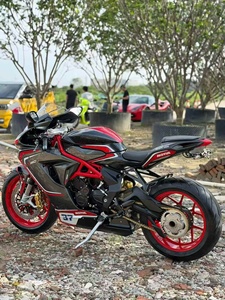 มอเตอร์ไซค์ MV Agusta F3 800 อิตาเลียน ทริปเปิล ซูเปอร์สปอร์ต 800 ซีซี ระบายความร้อนด้วยน้ำ 3 สูบแบบหมุนทวนกัน พร้อมระบบ IMU สำหรับการขับขี่บนสนามแข่งและถนน ระดับพรีเมียม - Product Image 6