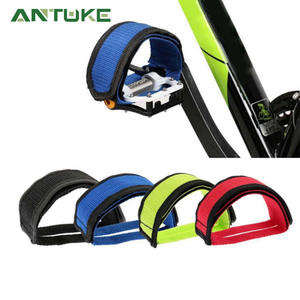 แป้นเหยียบจักรยาน Vcavd รุ่น Cpj44032 สำหรับจักรยานฟิกซ์เกียร์ น้ำหนักเบา ผลิตจากพลาสติก สีเขียว ดำ น้ำเงิน แดง พร้อมสายรัดเท้า - Product Image 5