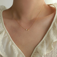 Vente en gros de bijoux personnalisés en acier inoxydable plaqué or 18 ct pour animaux de l'océan collier de baleine pour femmes