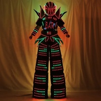 Écran LED Robot Costume Lumineux Vêtements Échasses Marcheur Costume de Danse pour Discothèque Scène Performance Casque Gants Laser
