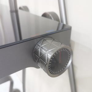 Juego de Ducha de Alta Gama Kaved KS03, Moderno y Contemporáneo, con Válvula Termostática de Latón y Cerámica, Cabezal de Ducha Rectangular - Product Image 4