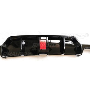Diffuseur de pare-chocs arrière noir brillant pour BMW Série 3 G20 G28 2023+ - Accessoire de modification automobile - Product Image 5