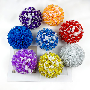 Chrysanthèmes sphériques artificiels bicolores en soie pour la décoration intérieure et les accessoires de photographie en extérieur - Product Image 1