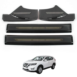 Parti di rivestimento interno in acciaio inossidabile per auto OEM per 2023 copertura del davanzale della porta <span class=keywords><strong>Nissan</strong></span> <span class=keywords><strong>Qashqai</strong></span> - Product Image 1