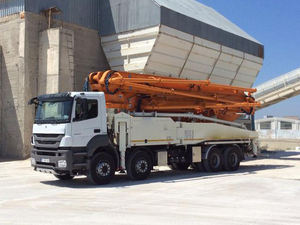 Pour les entreprises de <span class=keywords><strong>location</strong></span> de pompes et les grands entrepreneurs, <span class=keywords><strong>camion</strong></span> <span class=keywords><strong>pompe</strong></span> <span class=keywords><strong>à</strong></span> <span class=keywords><strong>béton</strong></span> 49X-6RZ, portée de 49 m, diesel en option, châssis, <span class=keywords><strong>prix</strong></span> usine - Product Image 4