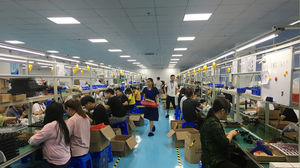 Caméra IP intelligente OEM Yiiot V380 <span class=keywords><strong>Yoosee</strong></span> ICSee <span class=keywords><strong>Tuya</strong></span> 2MP 3MP 5MP suivi automatique audio bidirectionnel CCTV HD Vision nocturne Cloud <span class=keywords><strong>Tuya</strong></span> WiFi - Product Image 6