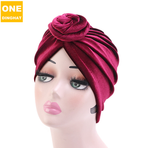 <span class=keywords><strong>Turban</strong></span> en velours à volants pour femmes, grande fleur, Bonnet, couvre-chef, accessoires pour cheveux, chimiothérapie, nouvelle collection <span class=keywords><strong>hiver</strong></span> - Product Image 2