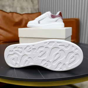 Alexander - Zapatos de Plataforma Baja con Tacón en Contraste y Detalles en Cuero Liso Mc. Zapatillas Casuales para Hombre y Mujer, Ideales para el Desplazamiento Diario - Product Image 6