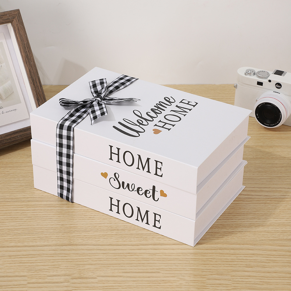 Home three-piece set + black and white checkered straps