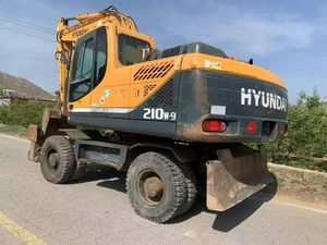 Excavatrice diesel utilisée originale de HYUNDAI 210W-9 Hyundai de taille moyenne avec l'excellente condition de travail prix concurrentiel en vente - Product Image 3