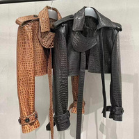 2023 col rabattu manteau en cuir ample femmes Vintage vin rouge recadrée veste en cuir de mouton avec ceinture