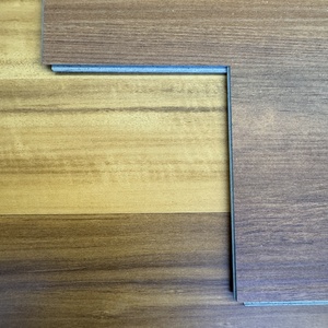 Suelo Vinílico SPC con Sistema de Clic, Impermeable, Resistente al Fuego, Antideslizante, 100% Materiales Nuevos, Madera/Piedra. - Product Image 5
