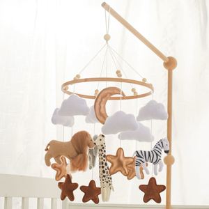 Mobile musical en bois fait main pour berceau, style bohème moderne pour bébé - Unisexe - Product Image 1