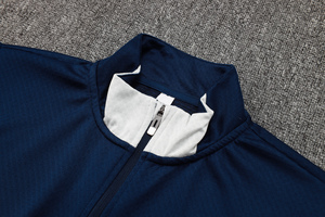 Chaqueta de Fútbol de Manga Corta con Estampado de Secado Rápido y Cremallera Completa para Otoño/Invierno, Estilo Retro 25/26, Clubes Europeos de Portugal - Product Image 3