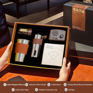 Kit de Regalo Artesanal de Café con Detalles en Cuero Rústico Chic, Herramientas Completas para Verter Café, <span class=keywords><strong>Regalos</strong></span> <span class=keywords><strong>Inolvidables</strong></span> para Empleados de Negocios - Product Image 3
