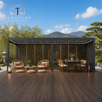 Pergola bioclimatique en aluminium imperméable avec structure thermolaquée et dimensions 3x3 pour extérieur, jardin, terrasse et projets personnalisés