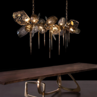JYLIGHTING Lustre suspendu sculptural géométrique en verre électroplaqué de luxe avec cristaux hexagonaux pour hôtels et villas