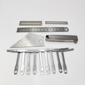 Kit <span class=keywords><strong>di</strong></span> Strumenti per <span class=keywords><strong>Chitarra</strong></span> da 26 Pezzi, Include Lime, Calibro ad Arco, Chiave Martin, Tagliacorde e Supporto per Piroli <span class=keywords><strong>di</strong></span> Accordatura, Essenziale per <span class=keywords><strong>Chitarra</strong></span> - Product Image 6