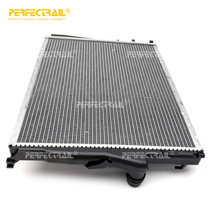 PERFECTRAIL 17119071518, piezas de automóviles de alta calidad, radiador de aluminio de refrigeración para <span class=keywords><strong>BMW</strong></span> 3 Compact E46 <span class=keywords><strong>Z4</strong></span> Coupe E86 <span class=keywords><strong>Roadster</strong></span> E85 - Product Image 2