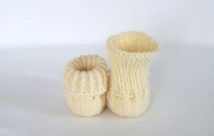 Chaussons en <span class=keywords><strong>laine</strong></span> pure pour bébé Chaussures en <span class=keywords><strong>laine</strong></span> <span class=keywords><strong>tricot</strong></span>ées de première main pour bébé Chaussons en <span class=keywords><strong>laine</strong></span> écologiques - Product Image 4